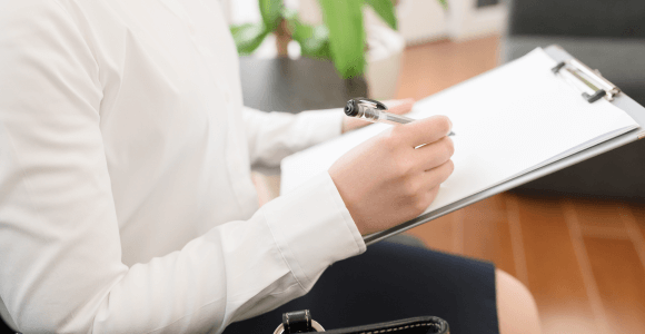 同意書にサイン